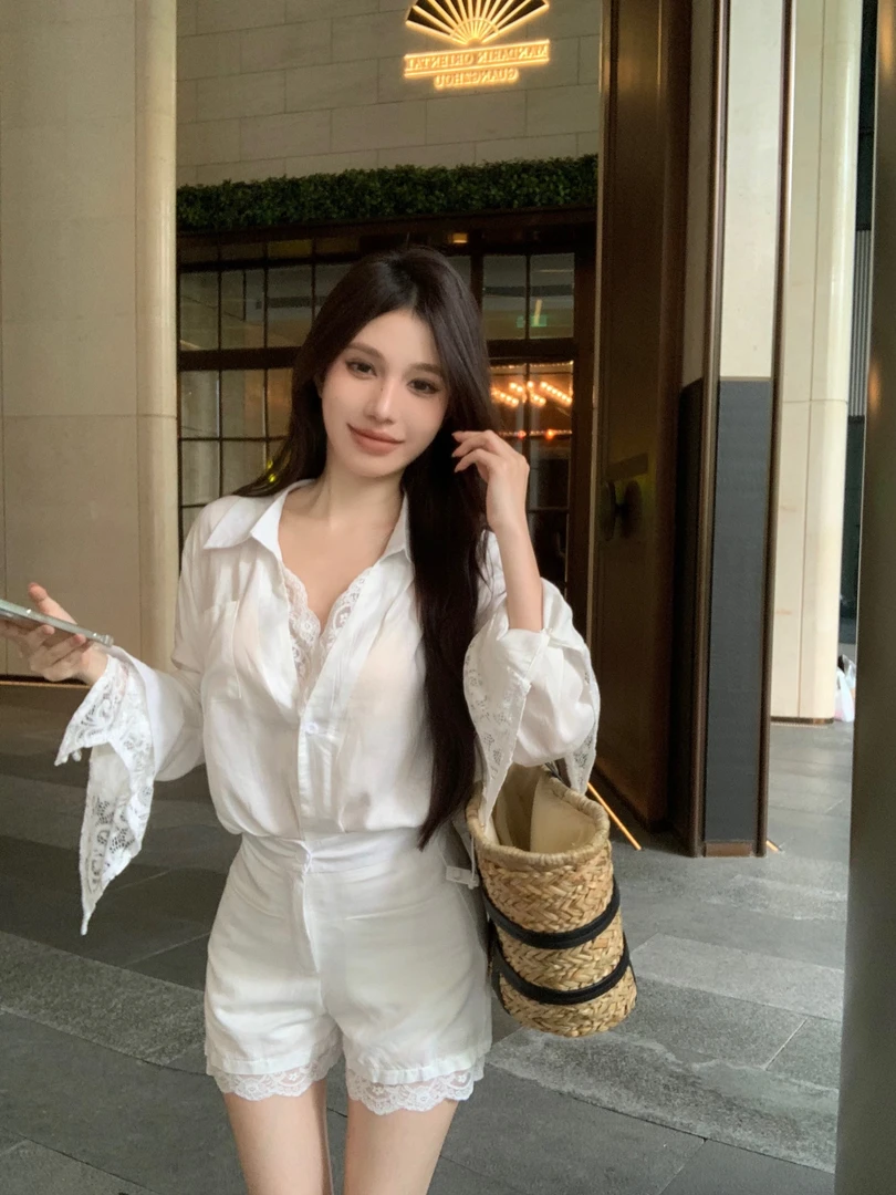 【香浮花月】慵懒气质蕾丝拼接假两件衬衫+蕾丝拼接短裤套装