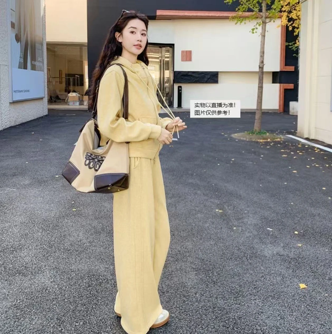 天一~2025秋冬新款奥粒绒卫衣外套连帽减龄弯刀卫裤女套装613
