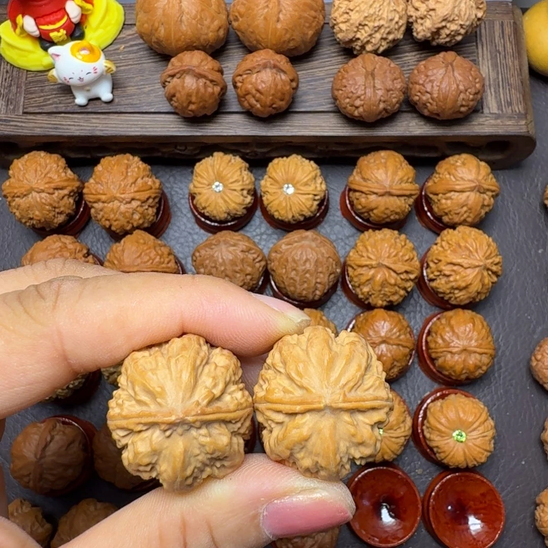 文玩核桃把件27尺八棱009