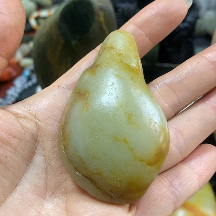 和田玉（糖玉）未镶嵌挂件