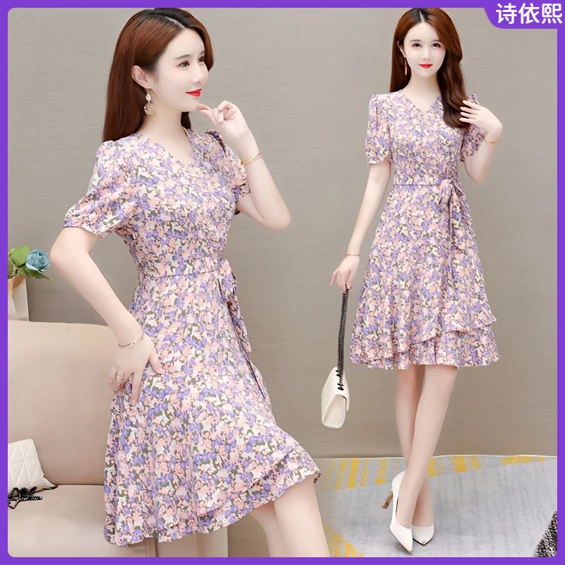 1v领小个子连衣裙女夏季2025新款收腰显瘦气质百搭荷叶边A字裙I