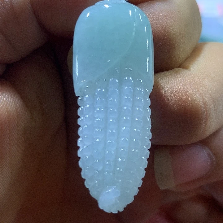 翡翠未镶嵌颈饰天然翡翠A货吊坠