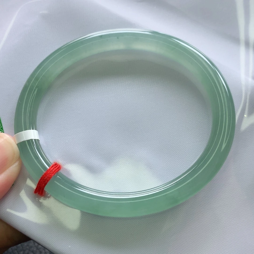 翡翠未镶嵌手镯贵妃54.5完美