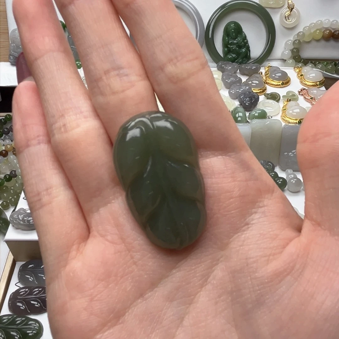 和田玉吊坠(不含链)未镶嵌沐**鱼