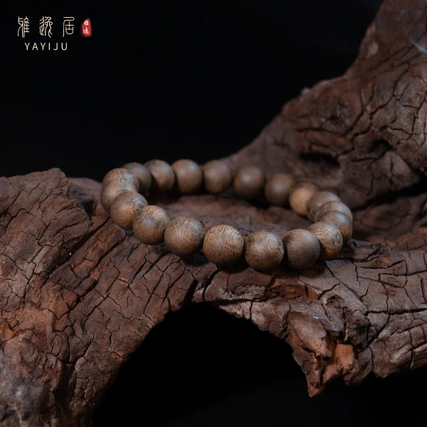 沉香海南莺歌绿棋楠12mm圆珠单圈手串.正品花果蜜香