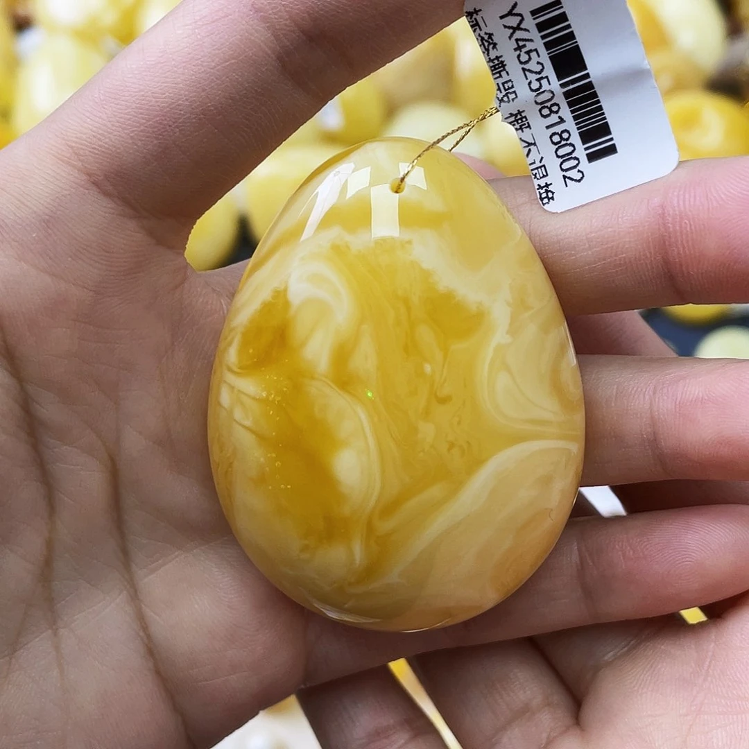 蜜蜡未镶嵌珠宝奇石18.7*42.1*56.4mm浓蜡妖花