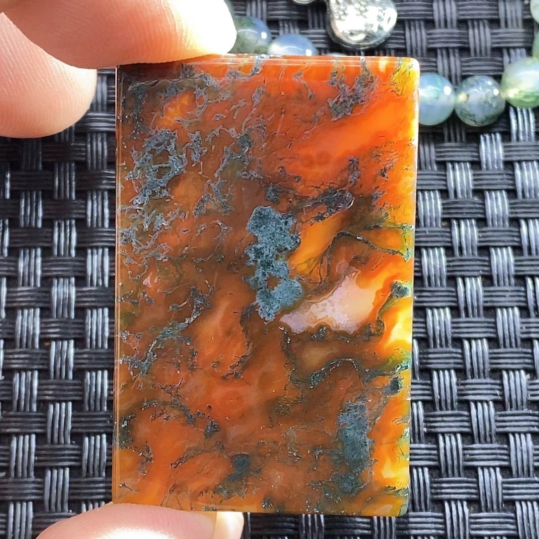 玛瑙/玉髓颈饰未镶嵌咸**身