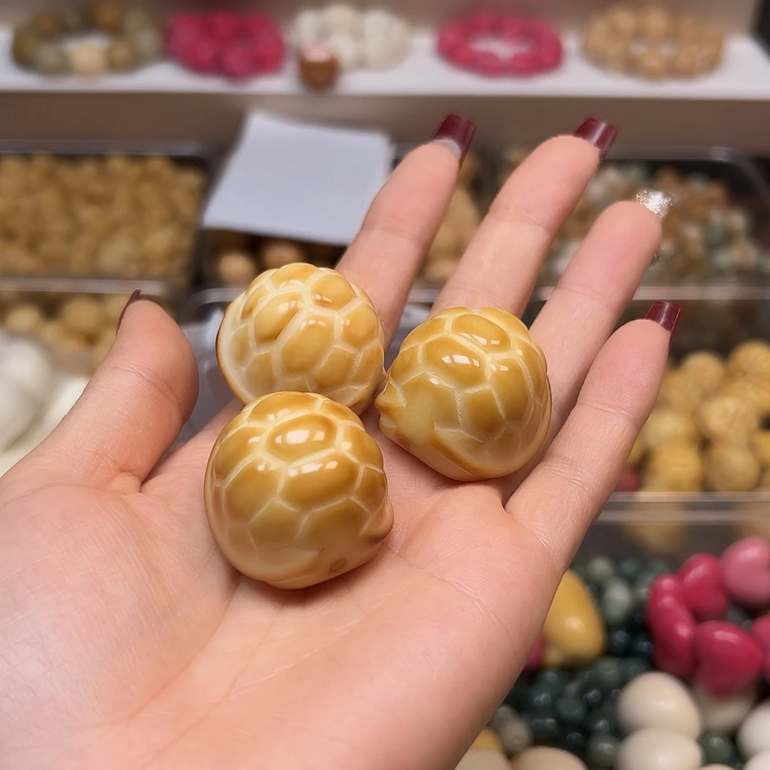 手串菩提根/象牙果瑕疵炭烤大富甲3颗有裂有 眼