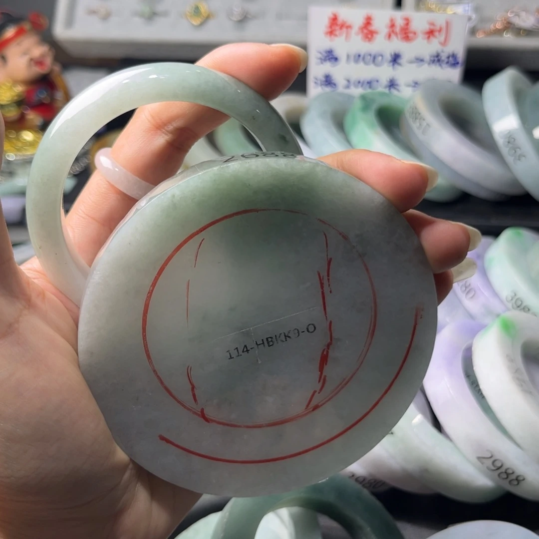 定制翡翠手镯未镶嵌