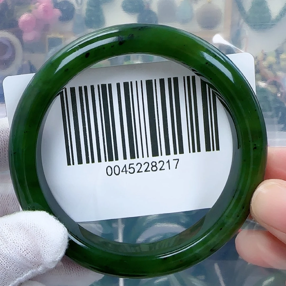 和田玉（碧玉）手镯未镶嵌包容61