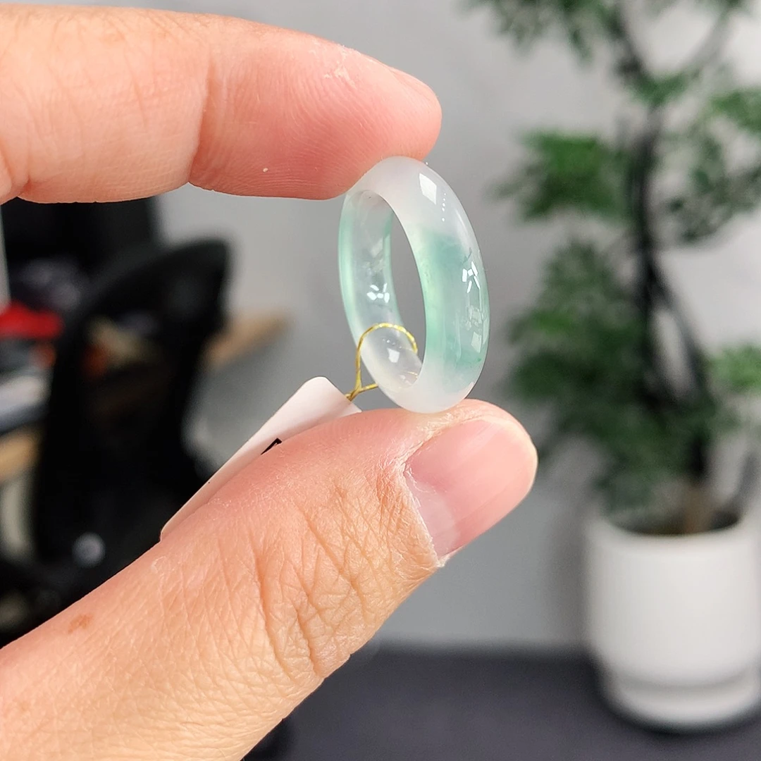 翡翠未镶嵌戒指10号