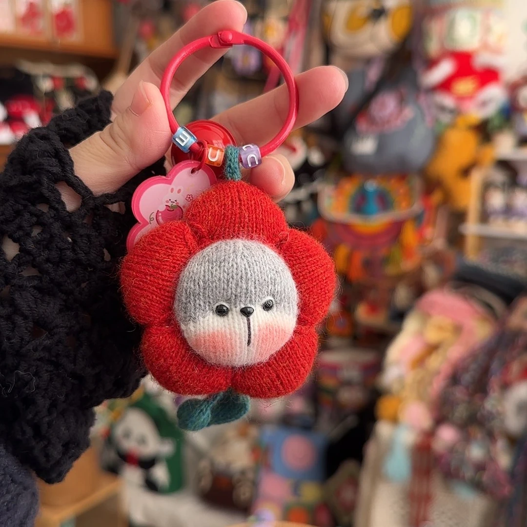 织物棒针熊挂件花朵