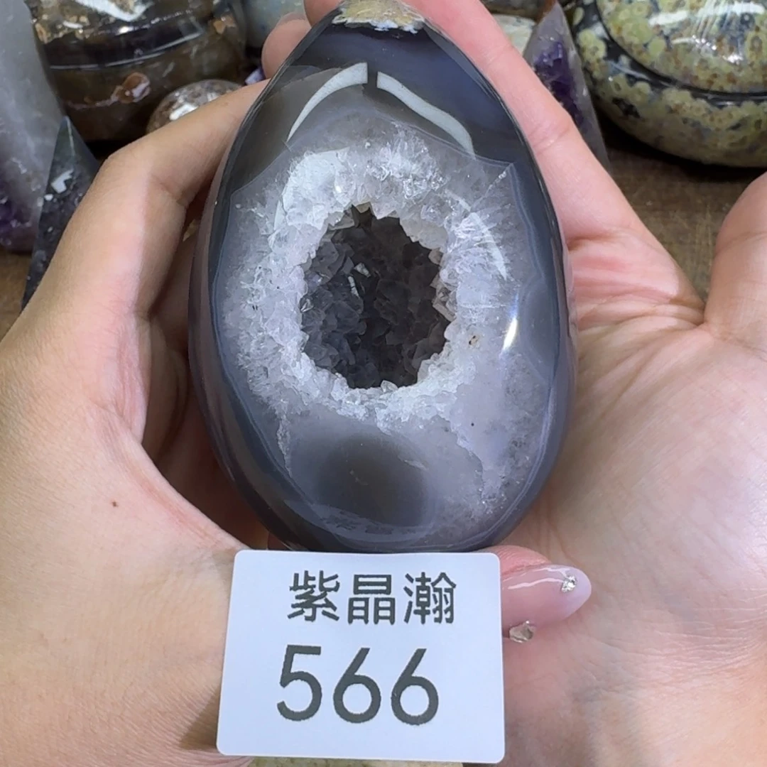 未镶嵌水晶大型摆件（非配饰）
