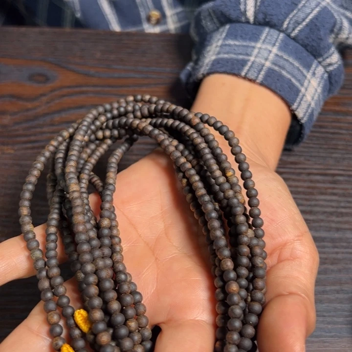 沉香手串蓝宝石沉水卡4多样性发一串