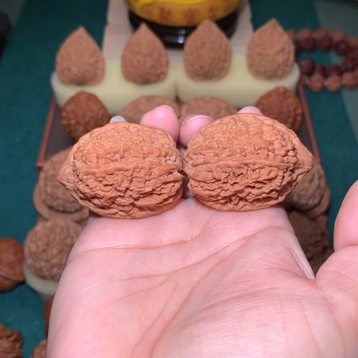 核桃文玩核桃把件大蒜头