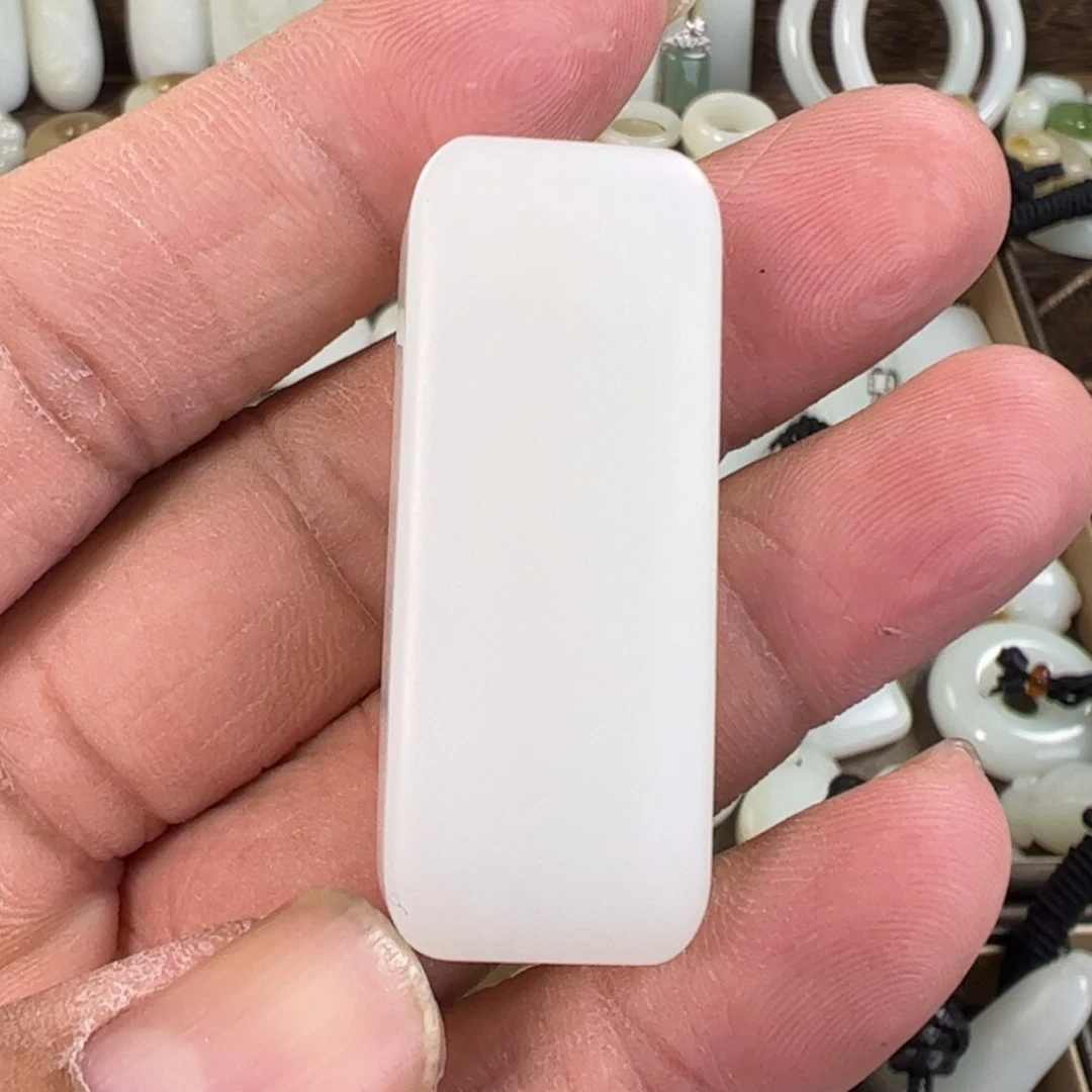 【闪购商品】和田玉颈饰未镶嵌丁*