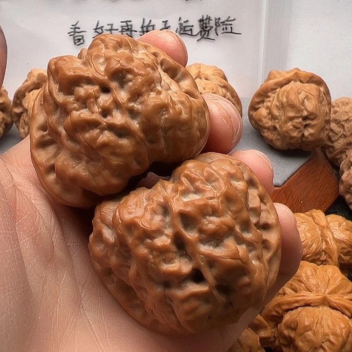 凉***^文玩核桃吊坠蛤蟆