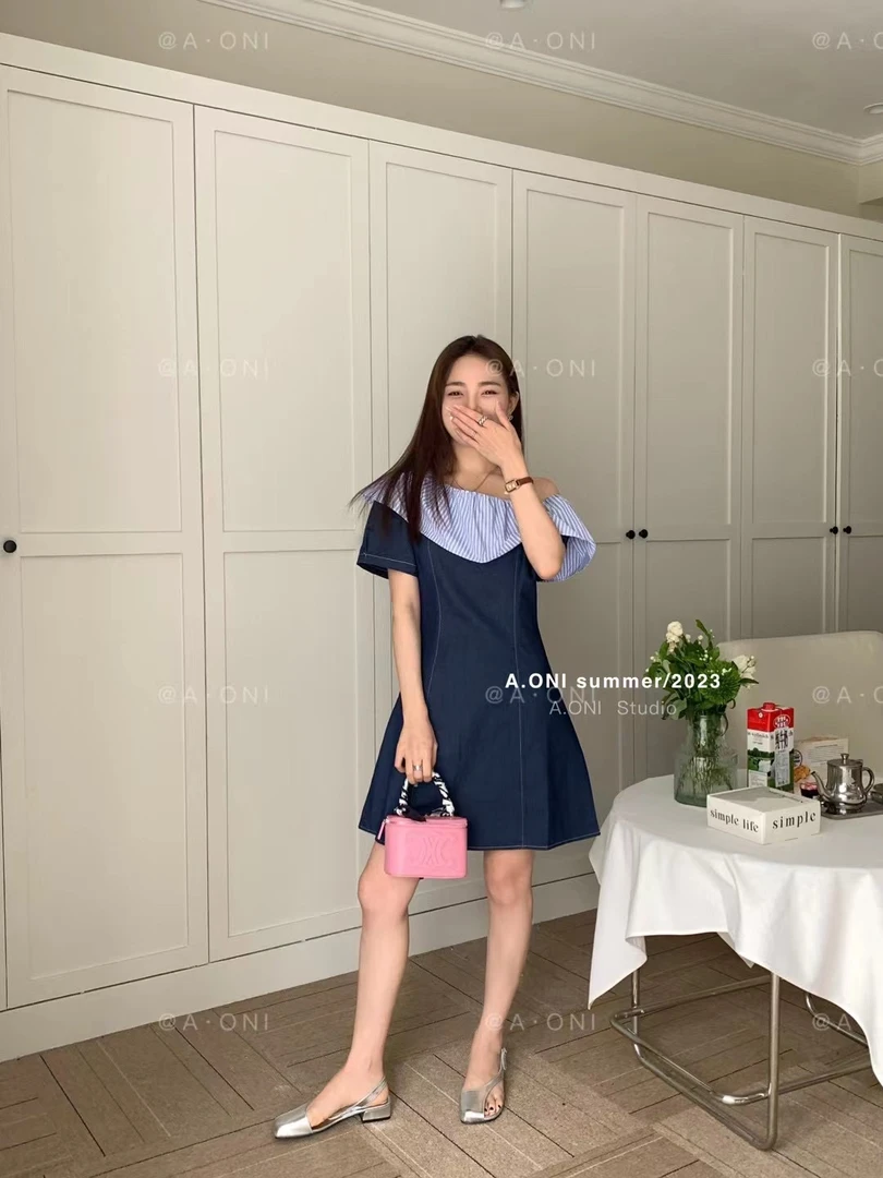 夏季斜肩收腰牛仔连衣裙