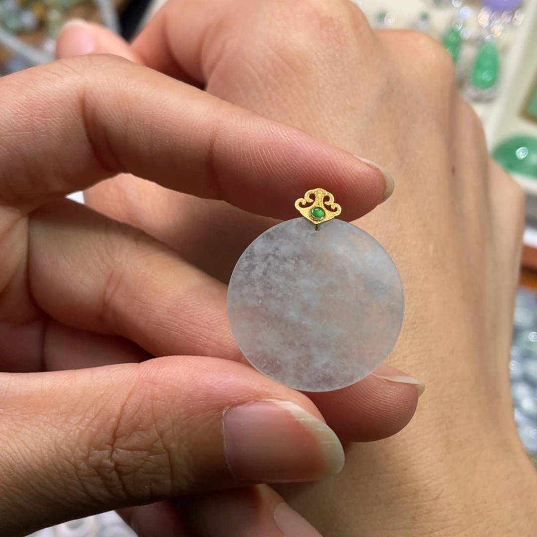 翡翠18K金镶嵌颈饰无事牌05