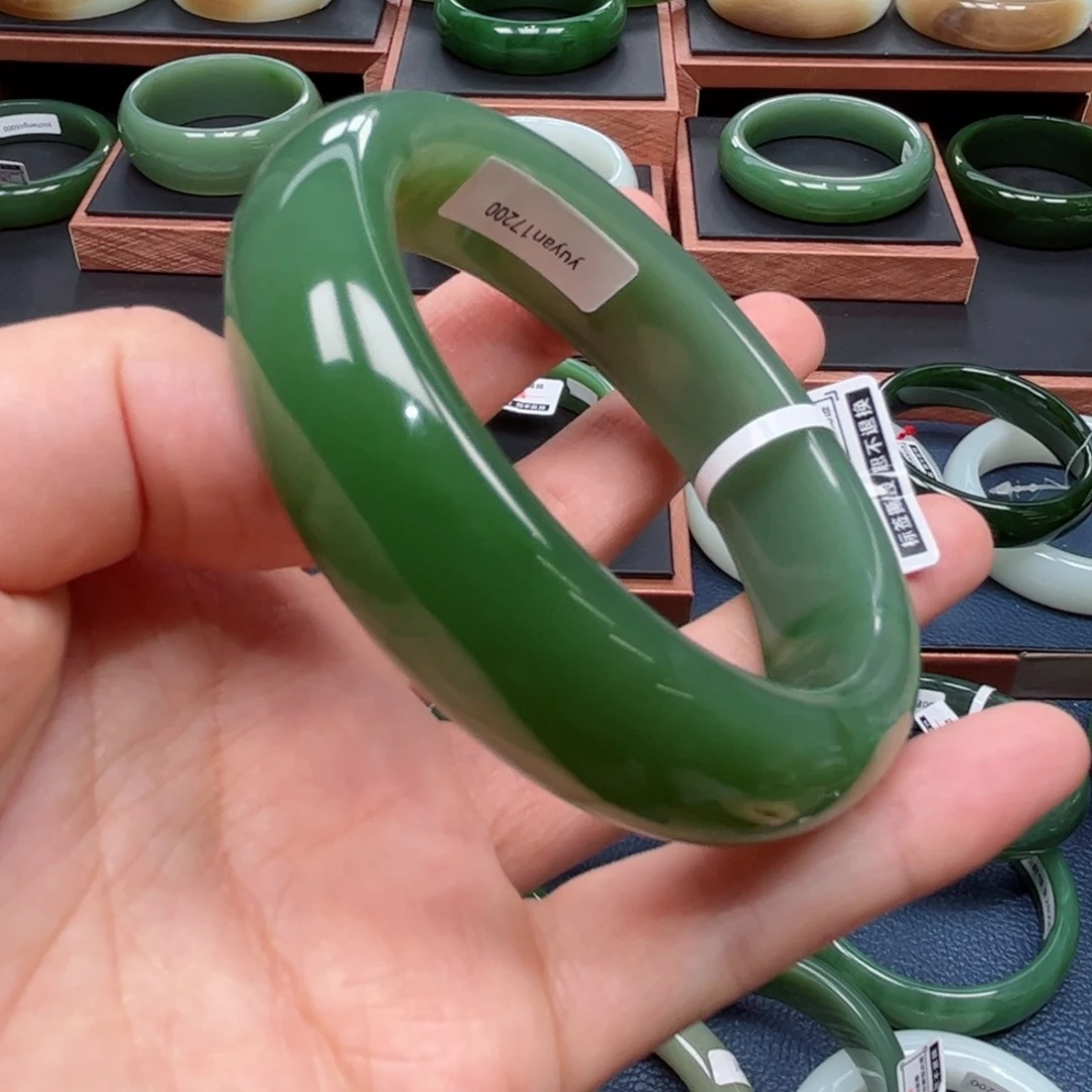 未镶嵌手镯和田玉（碧玉）5859