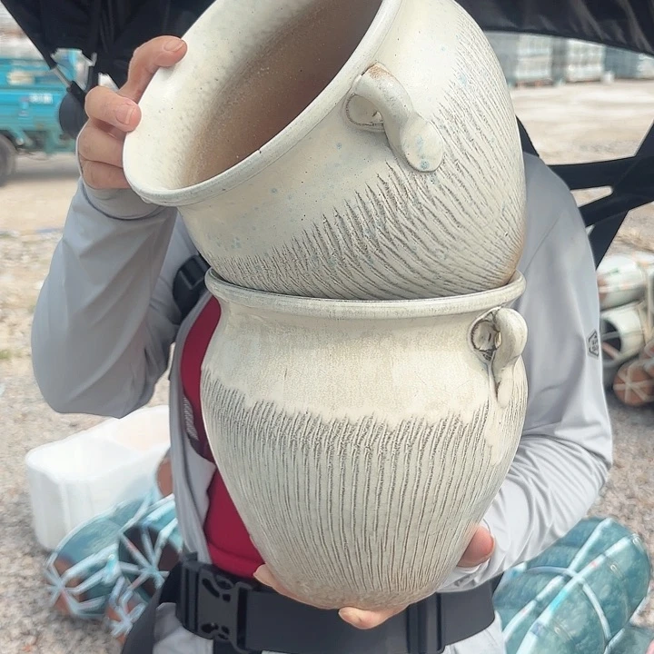 紫砂茶碗白耳两个口径19高度19瑕疵