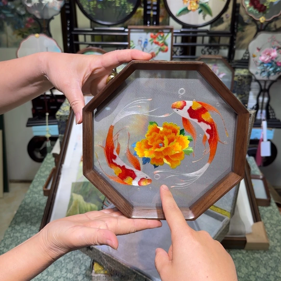 刺绣刺绣工艺精湛独特设计新颖时尚