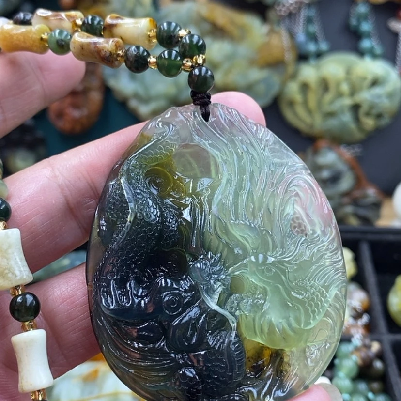 【闪购商品】未镶嵌蛇纹石玉吊坠