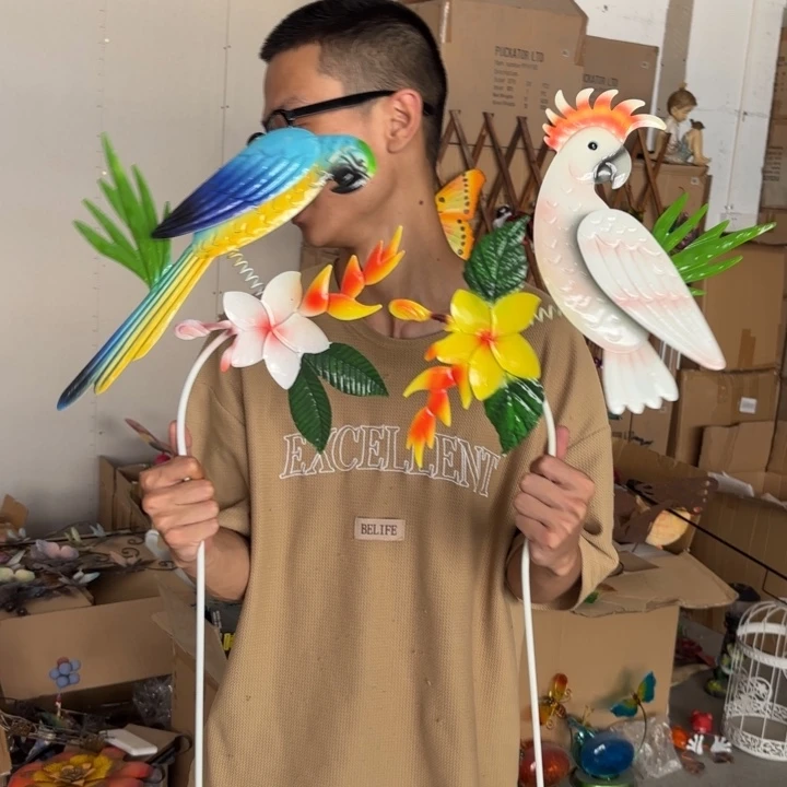 瓷片样品样品样品样品样品鹦鹉花插