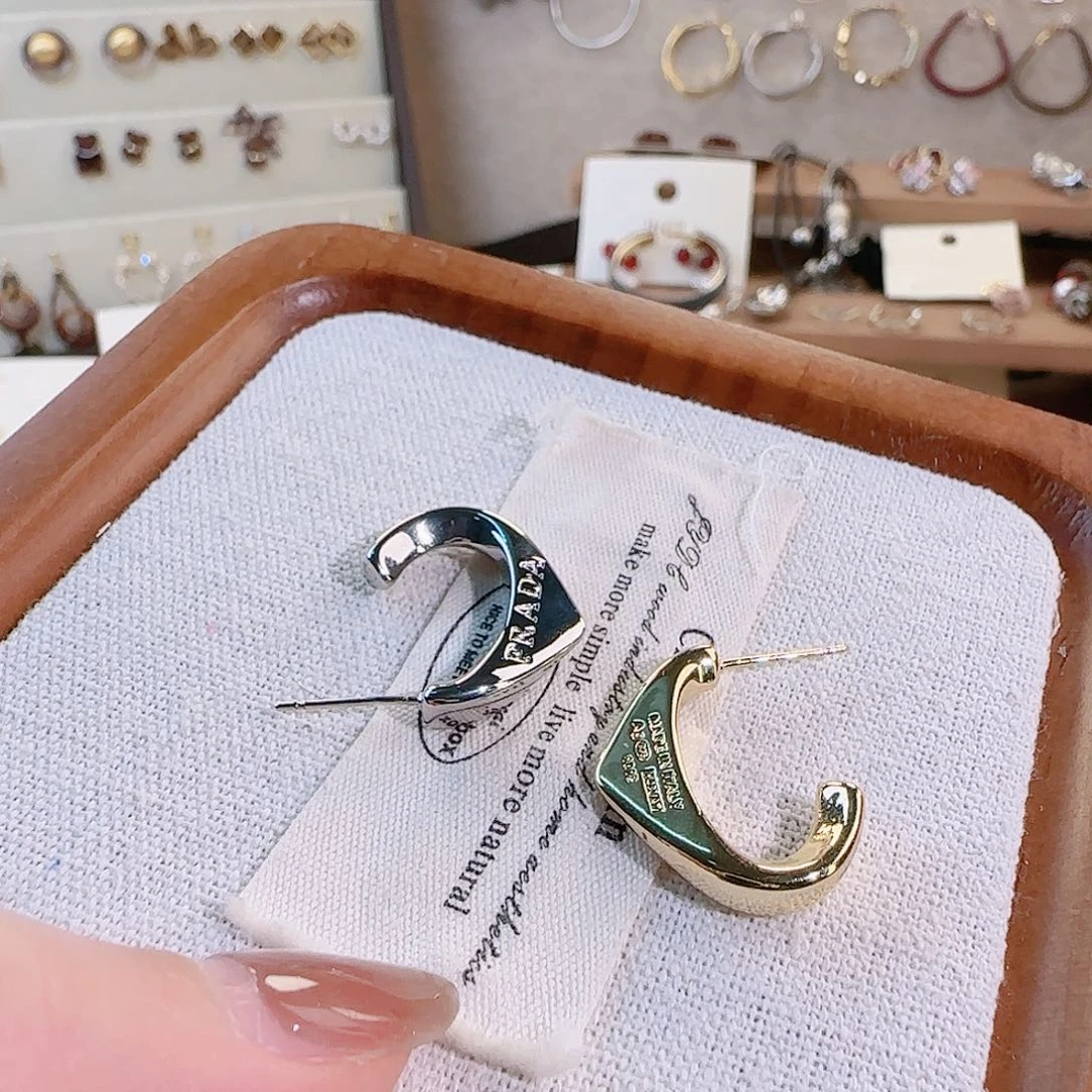 仿珍珠铜合金925银耳钉