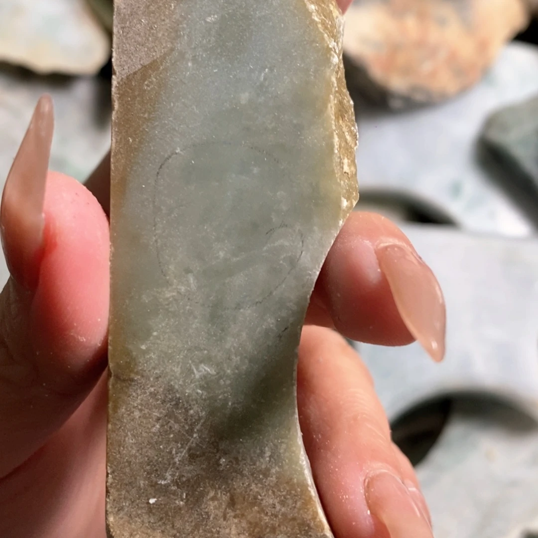 颈饰未镶嵌翡翠天然翡翠