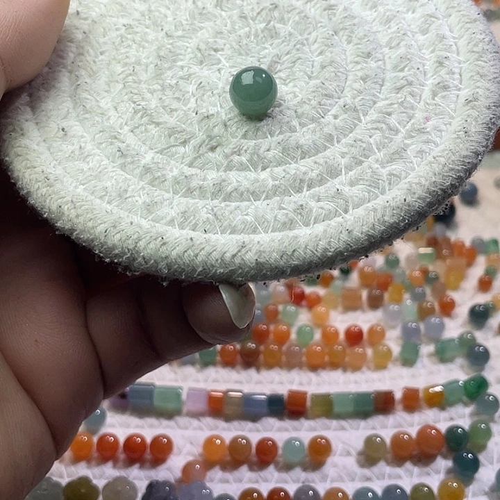 翡翠散珠未镶嵌定制翡翠卡10