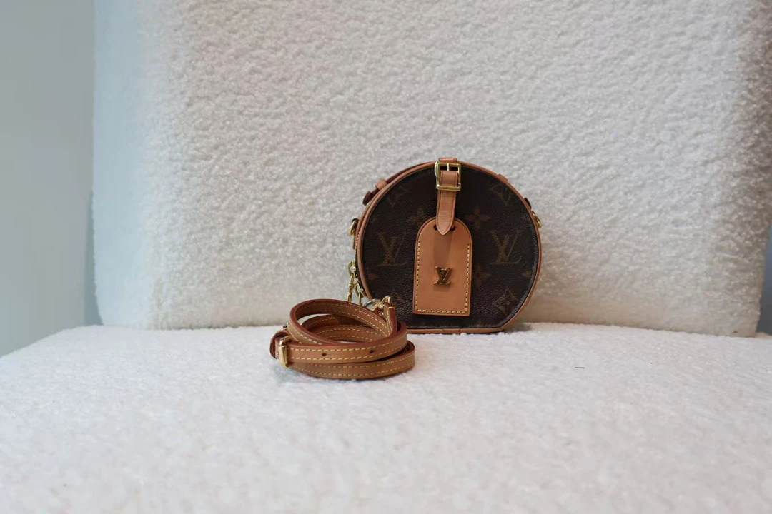 95新 LouisVuitton/路易威登 奢品阁/LV/小圆饼二奢包包