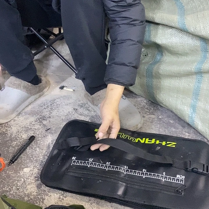 52号垂钓小配件一个瑕疵