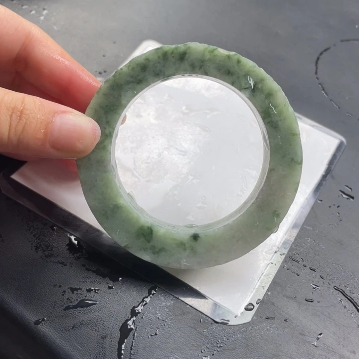 定制翡翠翡翠手镯未镶嵌