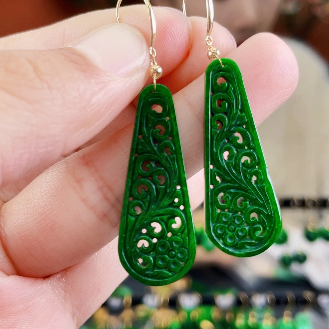 翡翠18K金镶嵌耳饰