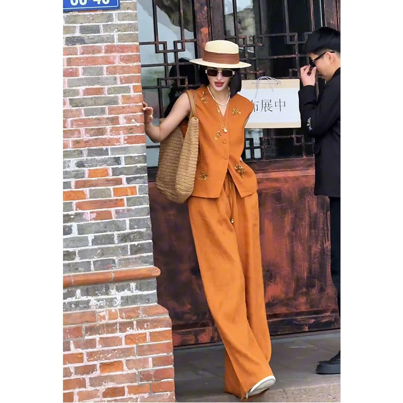 老钱风轻熟御姐穿搭高级感重工钉珠橘色马甲阔腿裤苎麻套装女夏季
