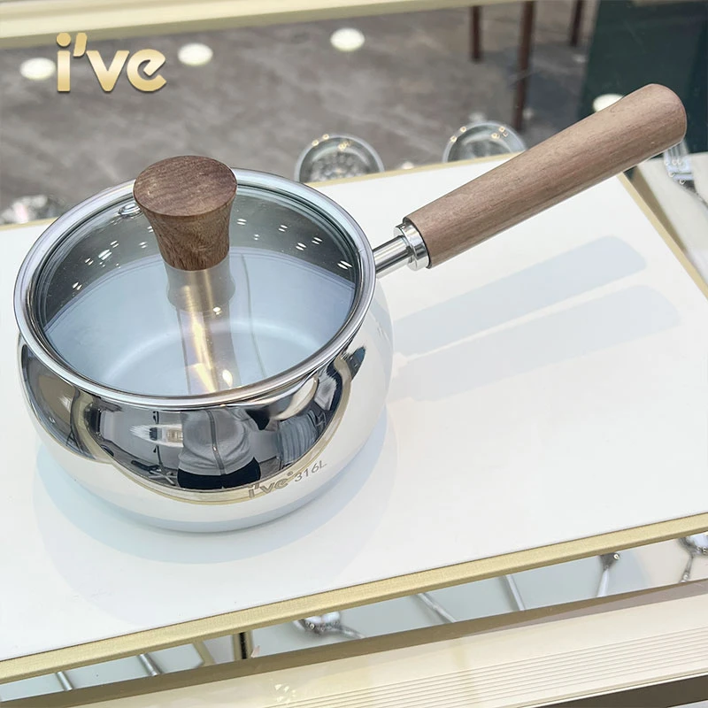 胡桃木奶锅 出丹麦 百年德国ive/316 五层钢无涂层家用辅食小奶锅