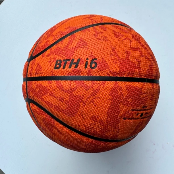 BTHi6十字纹吸湿pu成人七号比赛篮球室内外防滑耐磨吸汗室内外