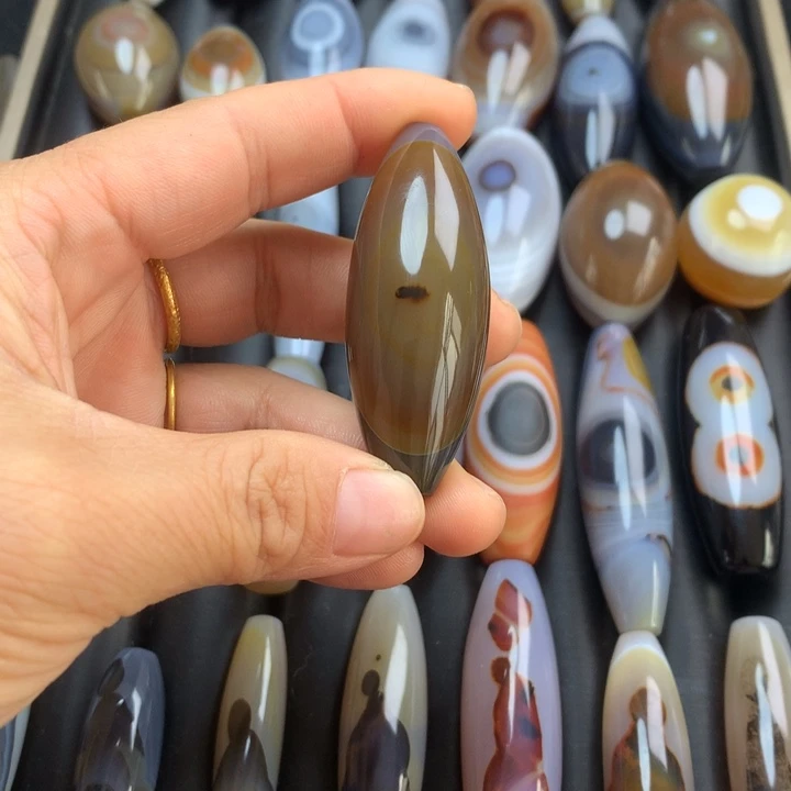 简***单玛瑙/玉髓未镶嵌颈饰吊坠