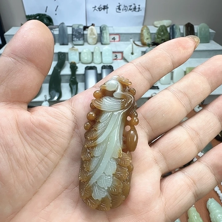 肥***天颈饰未镶嵌和田玉
