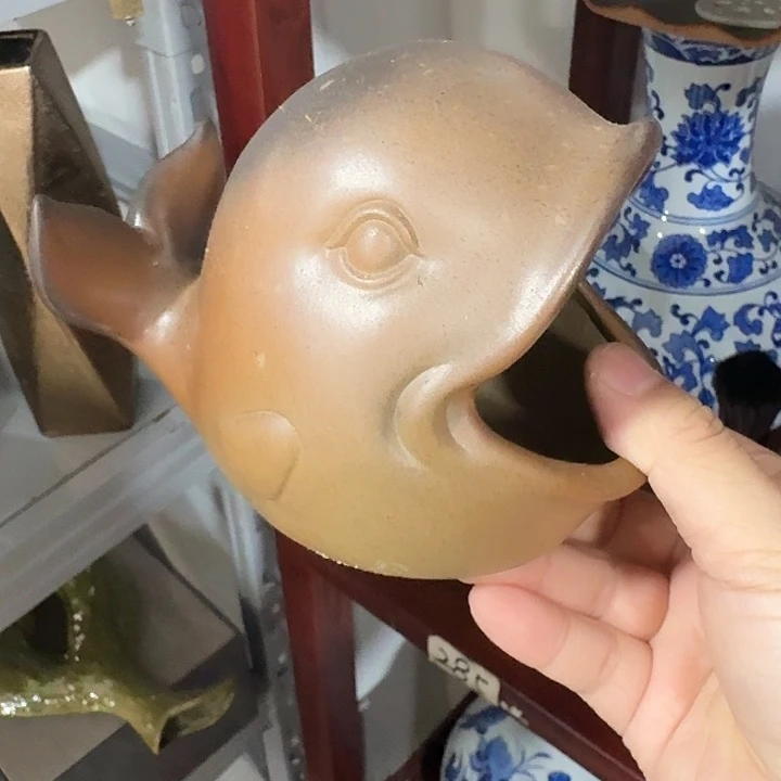 主人杯一个，瓷。。。