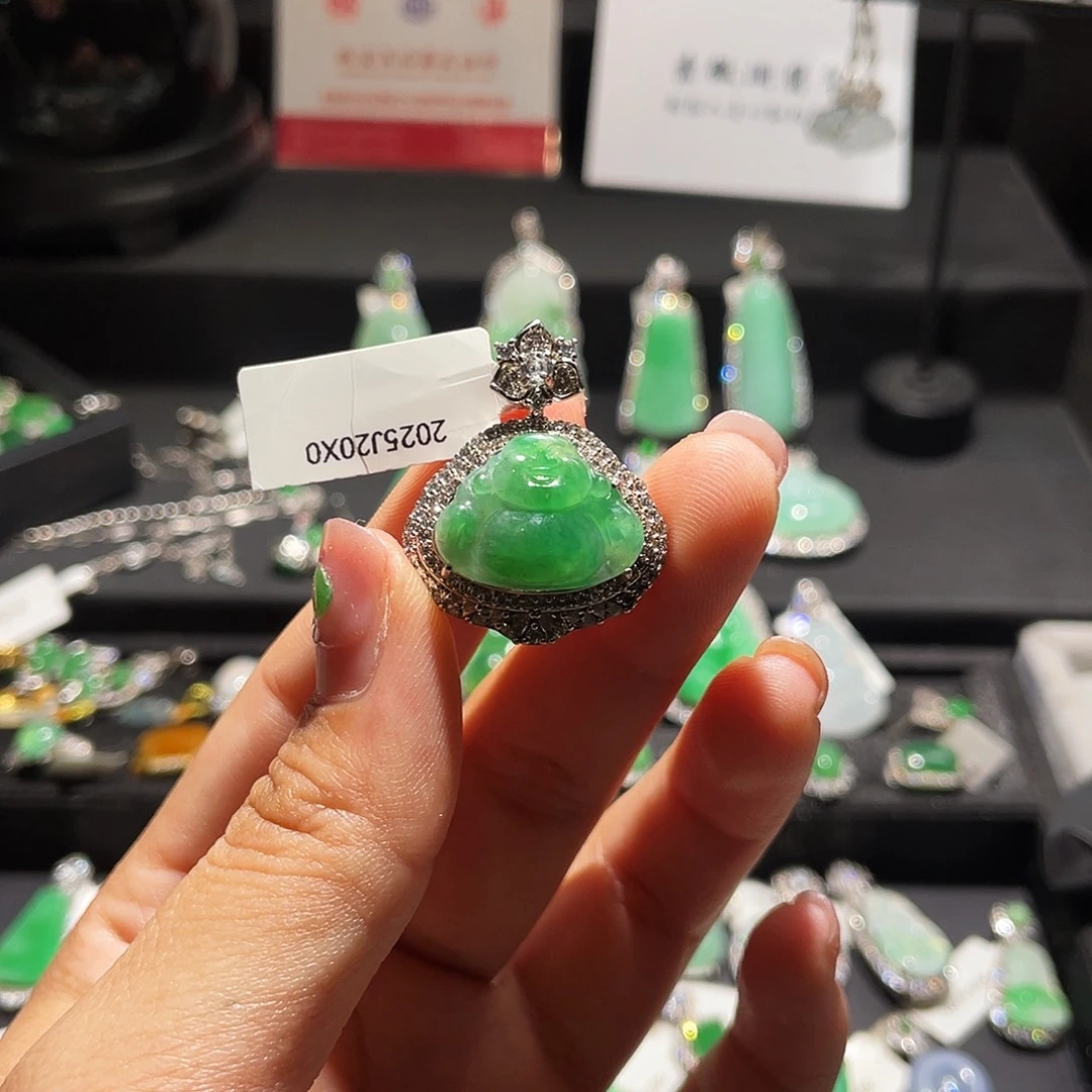 翡翠银S925镶嵌颈饰