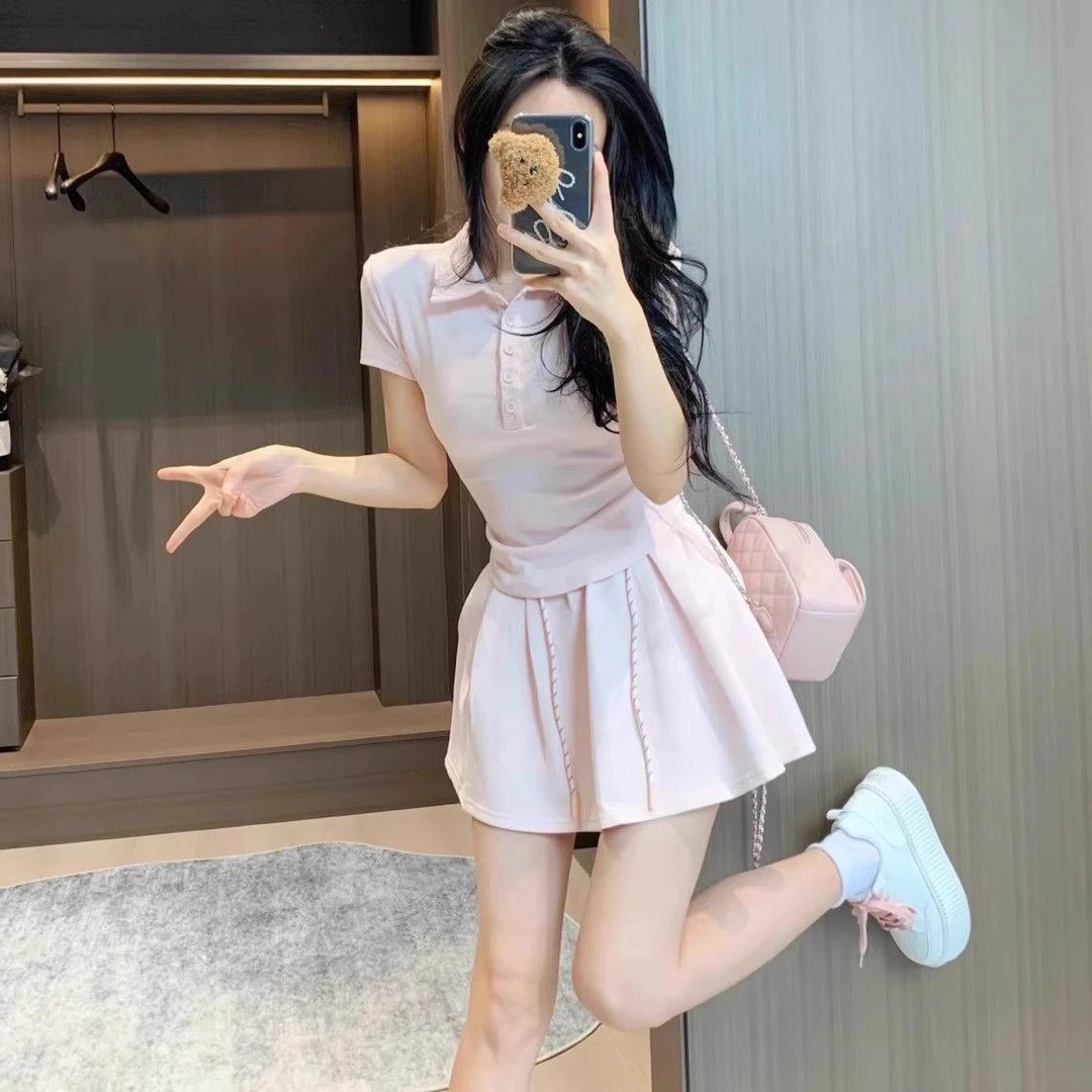 少女粉色休闲运动套装女夏季设计感纯棉短袖减龄显瘦半身裙两件套