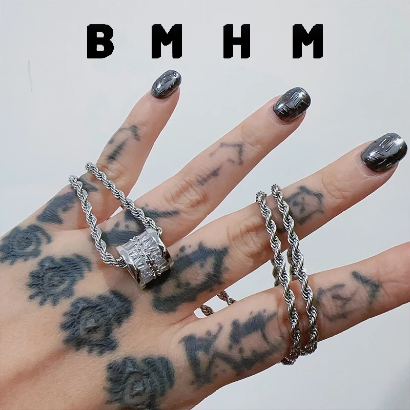 BMHM 钛钢项链 不掉色玻璃圆柱精致吊坠项链毛衣链时尚百搭霸气