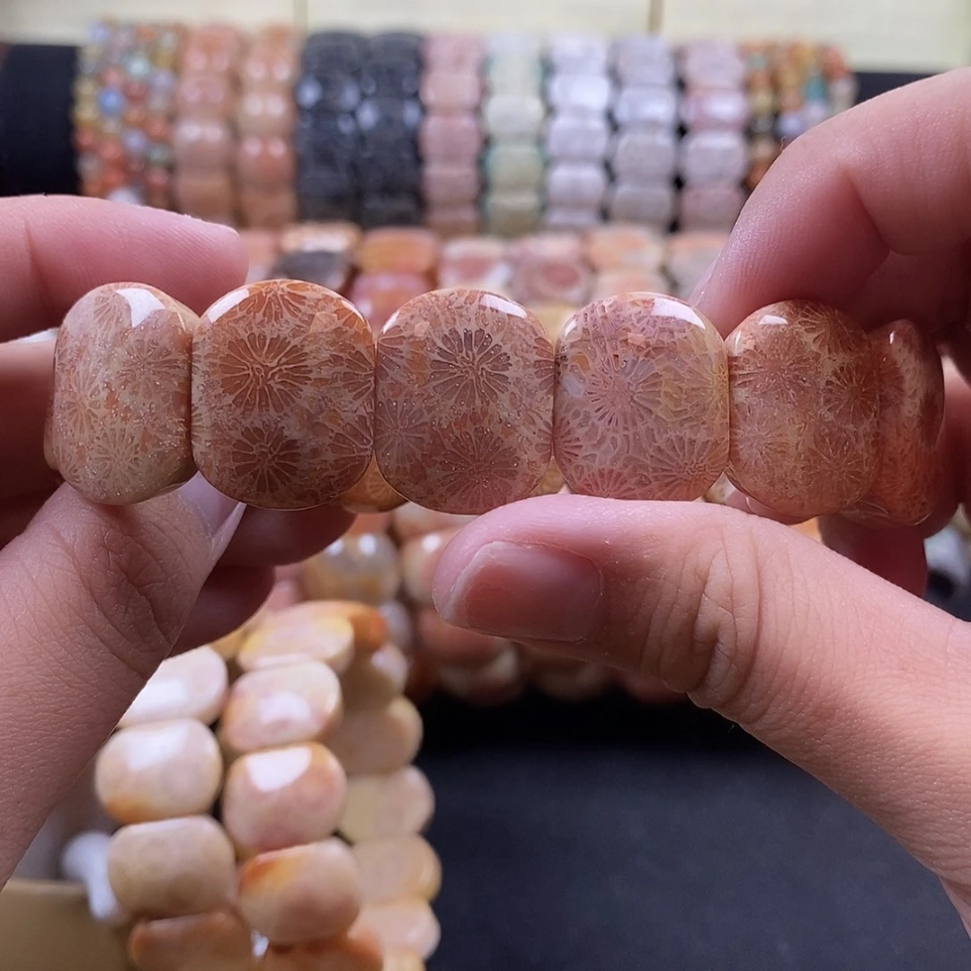 硅化珊瑚（珊瑚玉）未镶嵌手牌 3