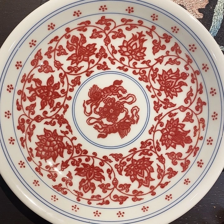 陶摆件全红缠枝莲壶承