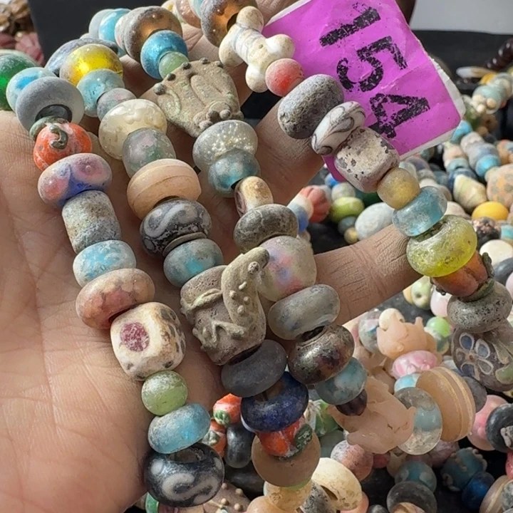 用***2玛瑙/玉髓未镶嵌颈饰