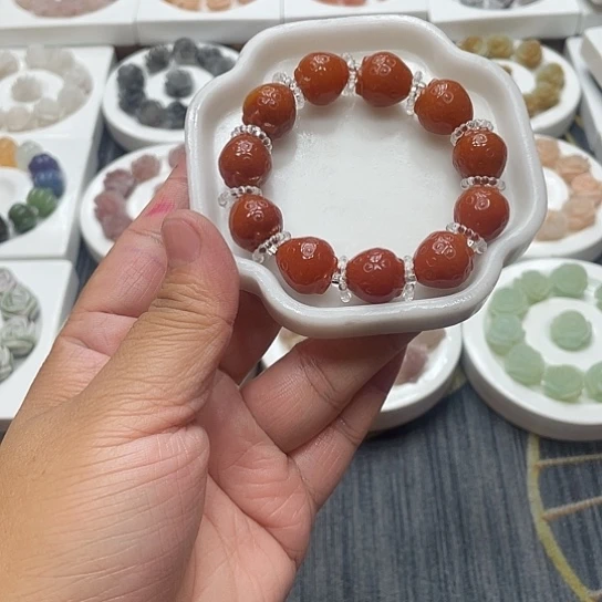 石英质玉（非洲翠）合金手串