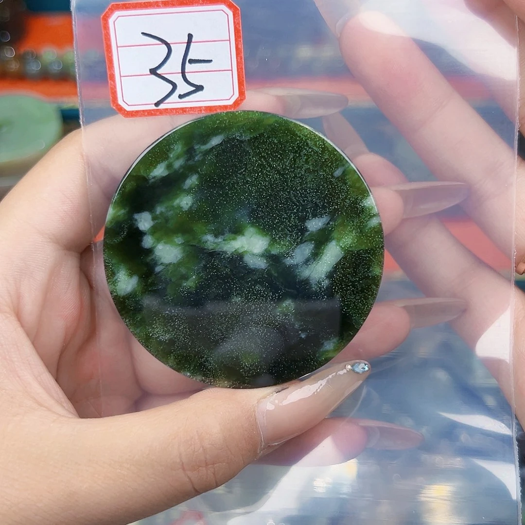 和田玉未镶嵌珠宝半成品
