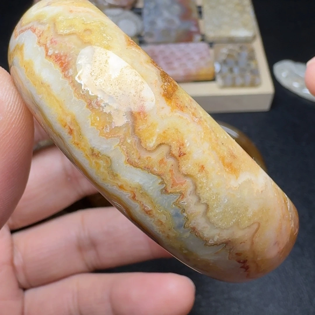 石英质玉未镶嵌纯天然色有机玉石保真色61圈口